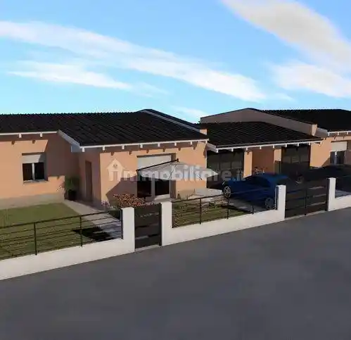Casa indipendente in vendita a Suzzara