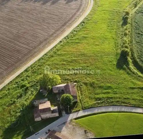 Rustico - Casale in vendita a Suzzara