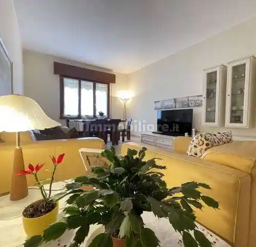 Villa in vendita a Suzzara