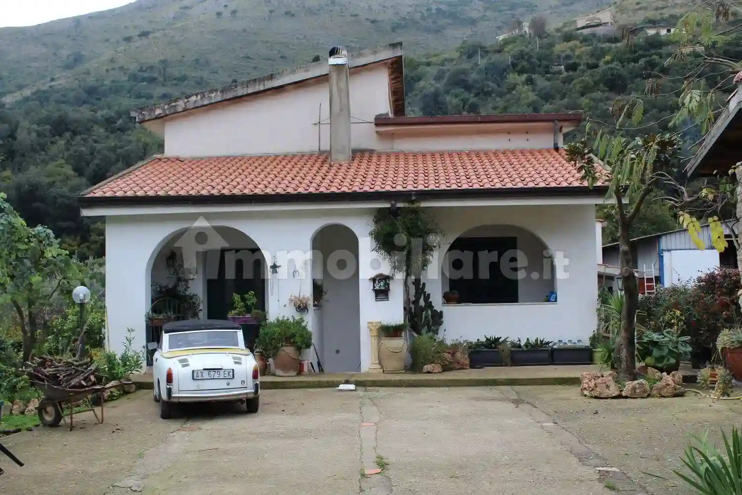 Villa - foto 2