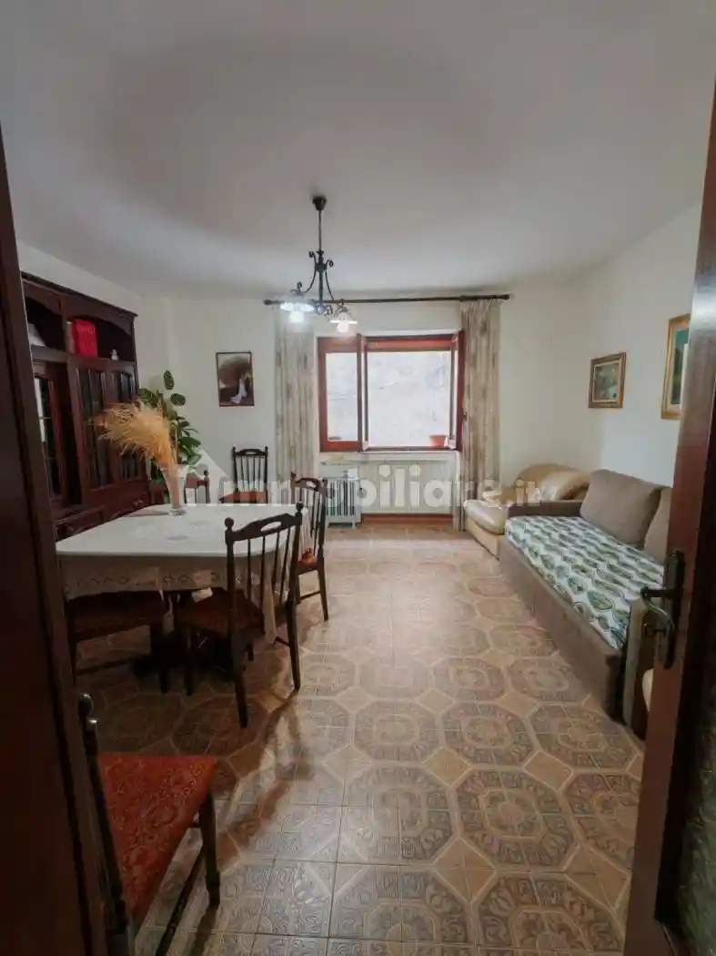 Casa indipendente in vendita a Catanzaro