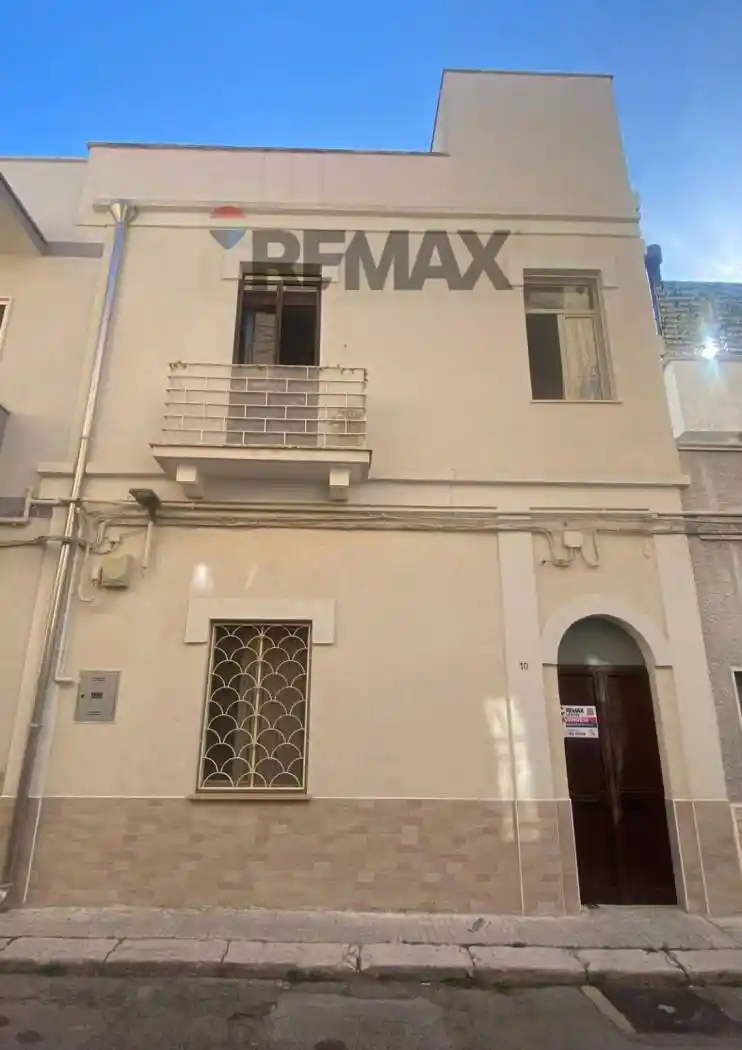 Casa indipendente in vendita a Brindisi