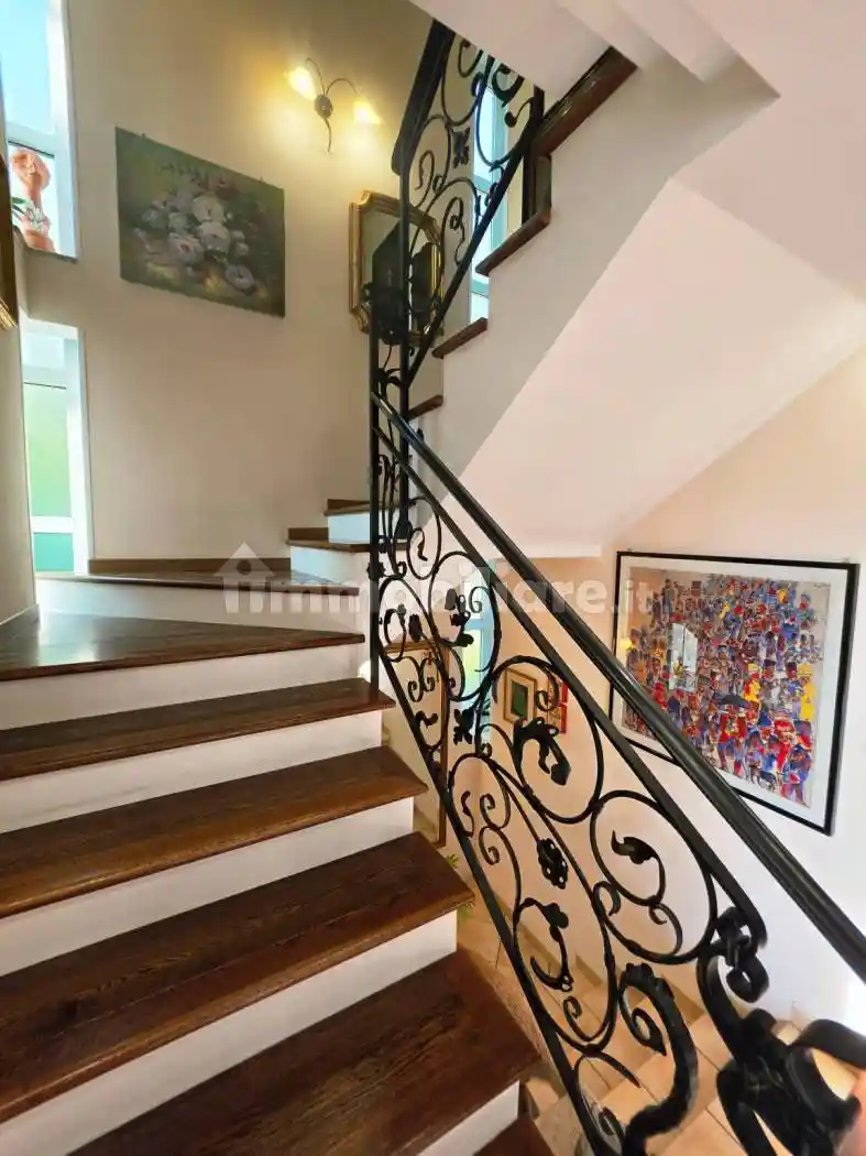 Villa in vendita a Morazzone
