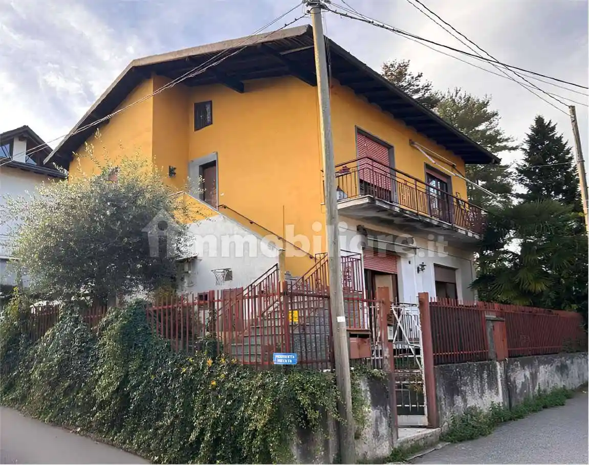 Appartamento in vendita a Arsago Seprio