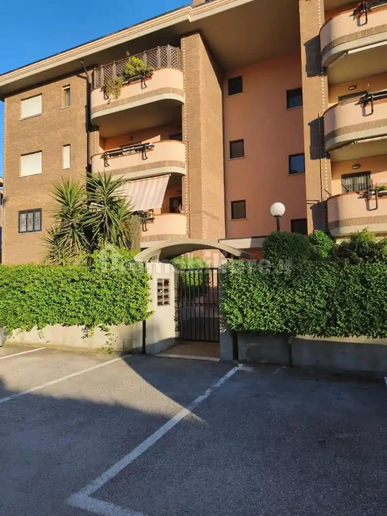 Appartamento in vendita a Aprilia