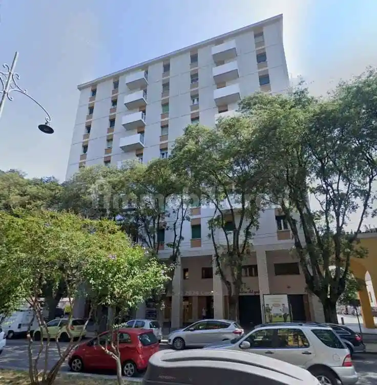 Appartamento in vendita a Modena