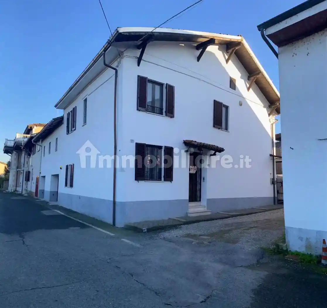 Casa indipendente in vendita a Alessandria