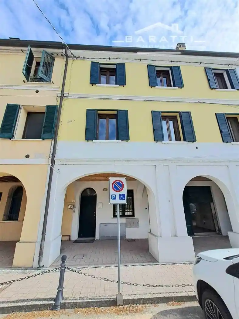 Appartamento in affitto a Schivenoglia