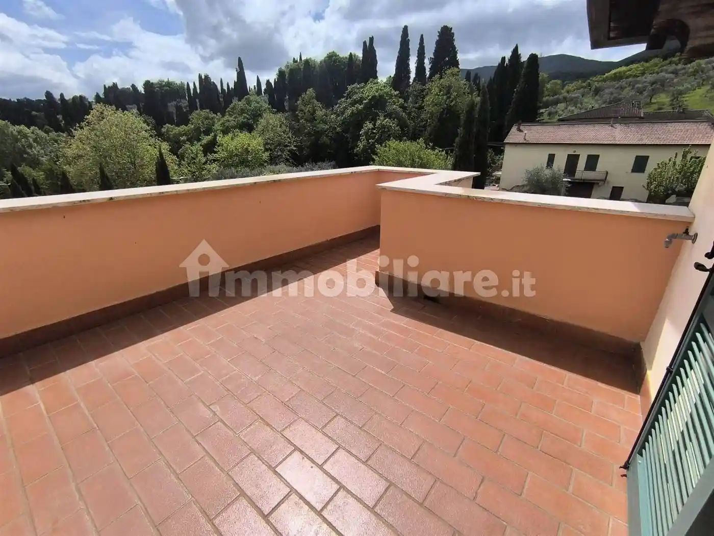 Appartamento in vendita a Cetona