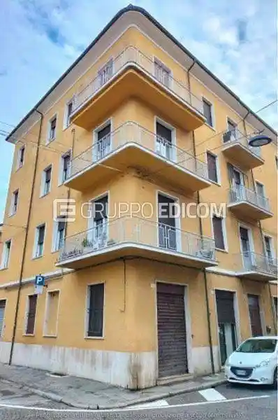 Appartamento in vendita a Forlì