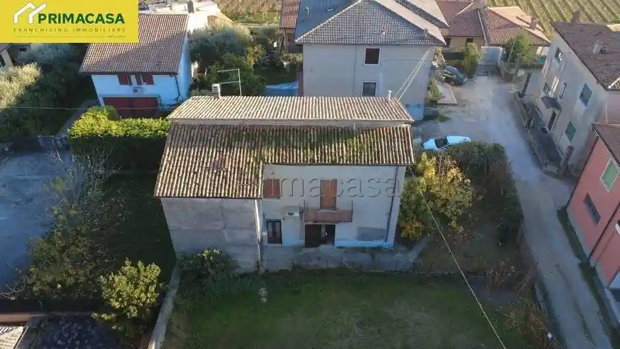 Casa indipendente in vendita a San Pietro in Cariano