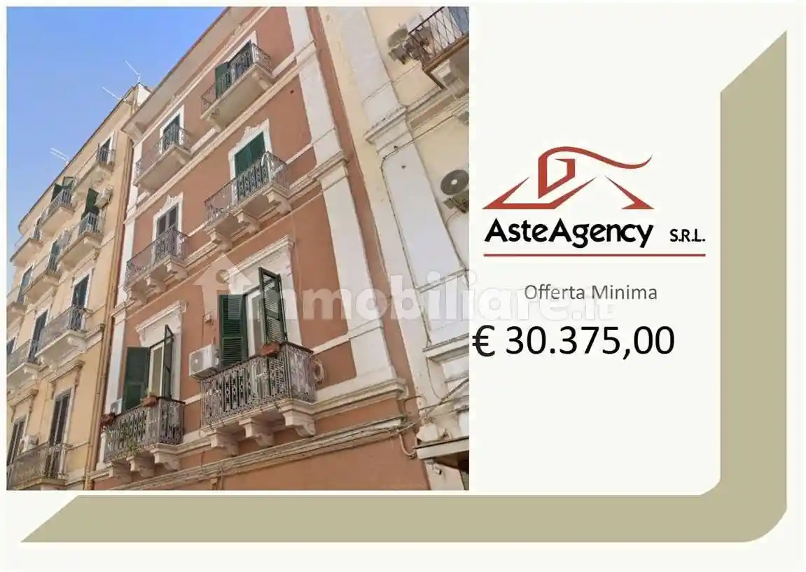 Appartamento in vendita a Taranto