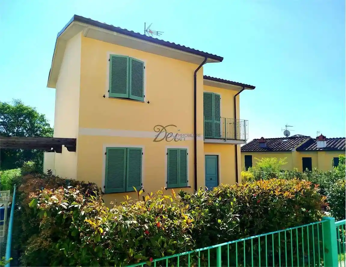 Villa in vendita a Capannori