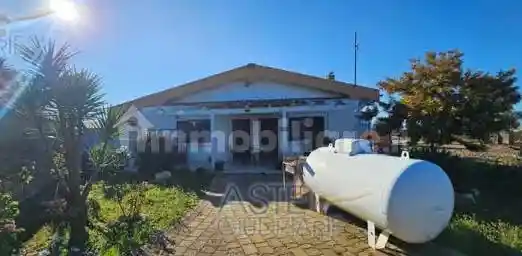 Villa in vendita a Casamassima