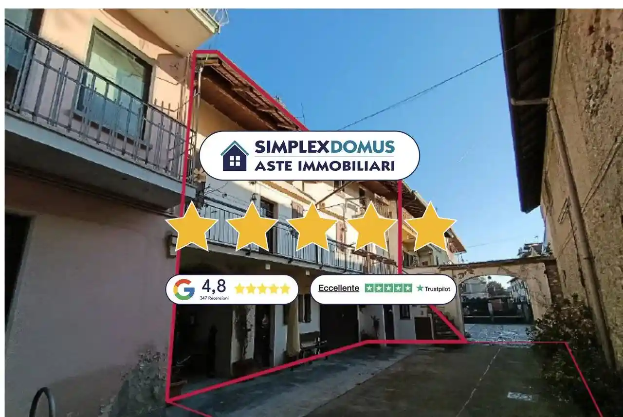 Villa in vendita a Borgo Ticino