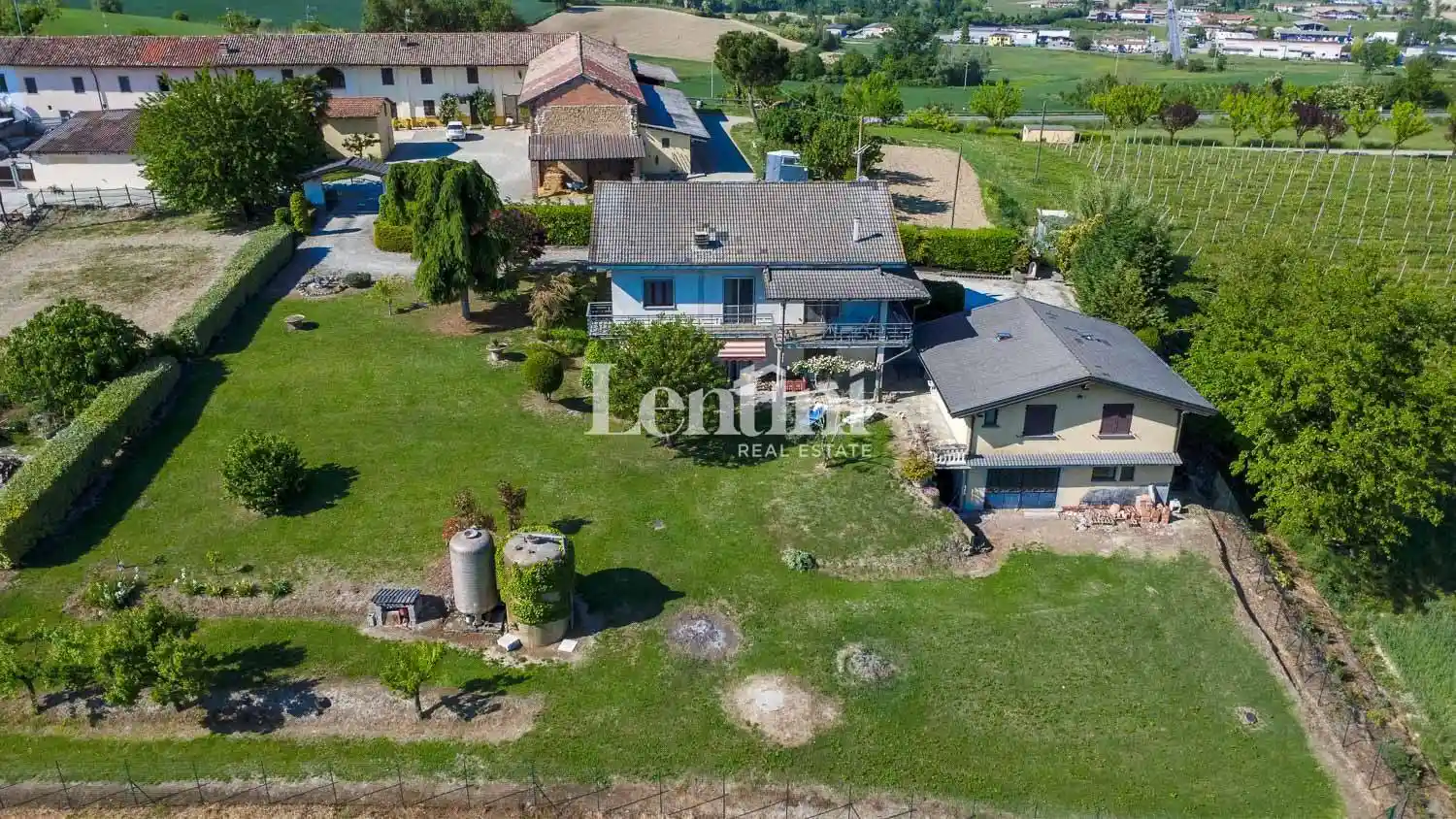 Villa in vendita a Moncalvo