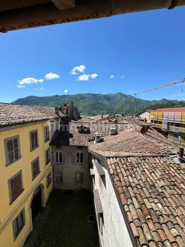 Casa indipendente in vendita a Clusone