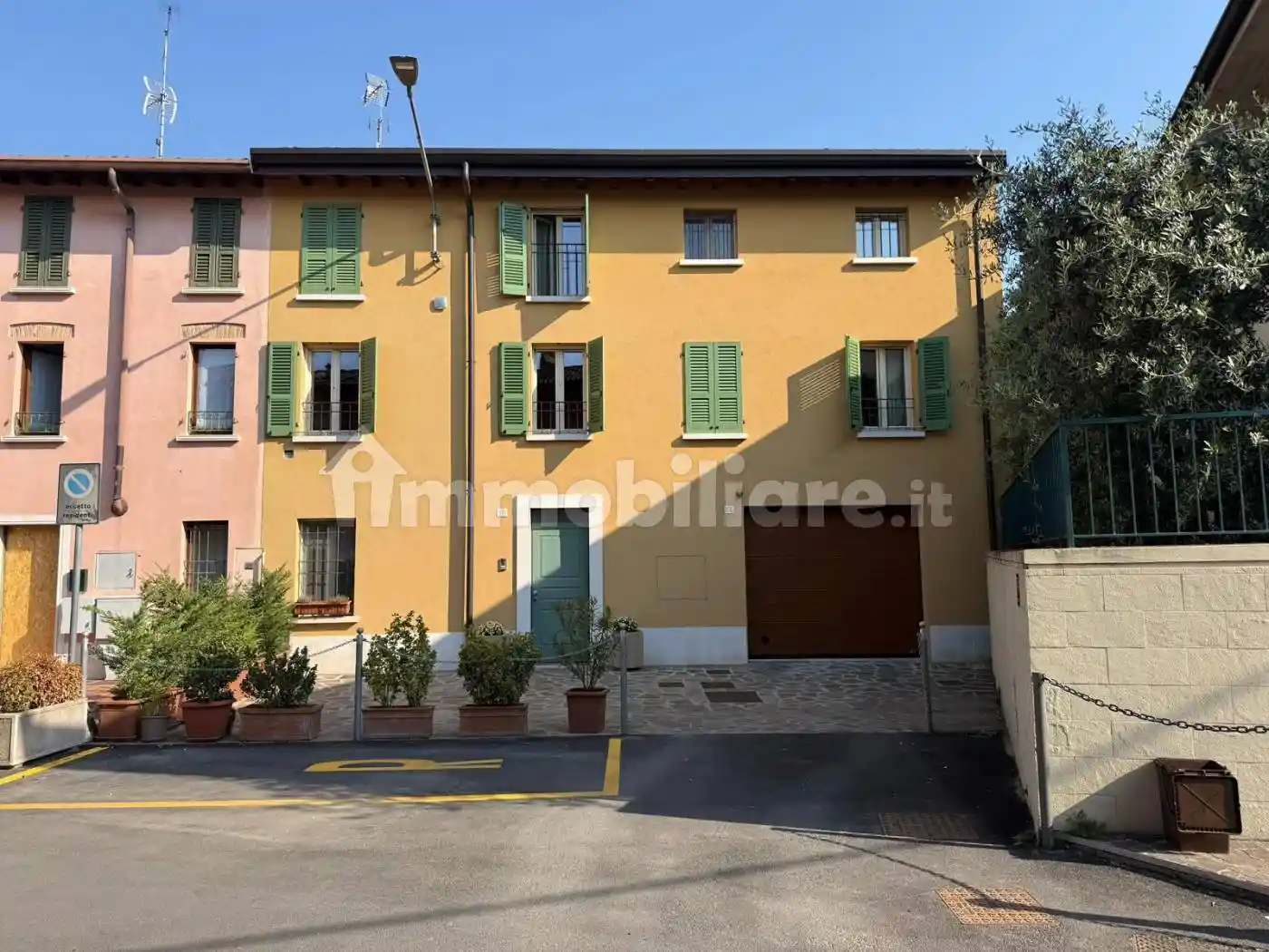 Casa indipendente in vendita a Montichiari