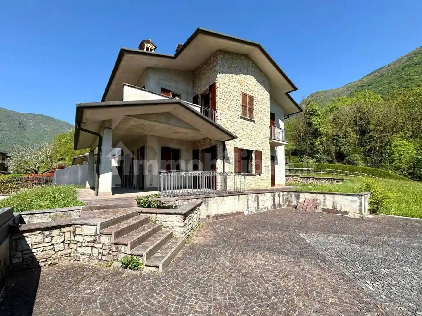 Villetta a schiera in vendita a Albino