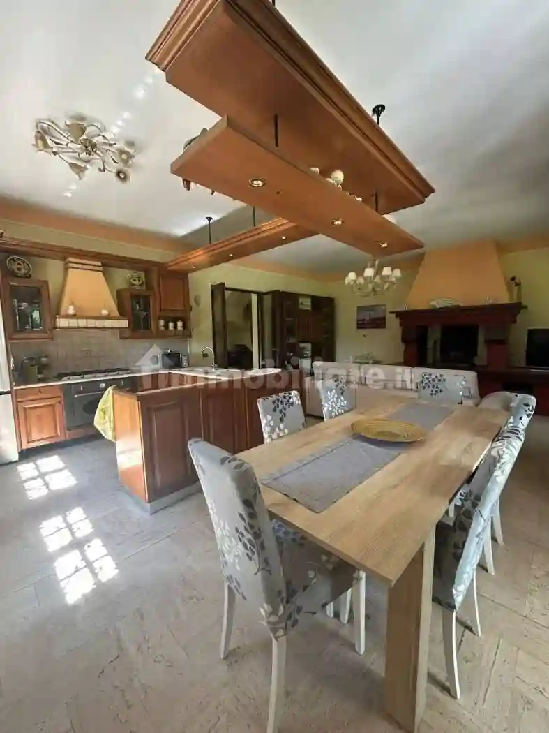 Villa - foto 5