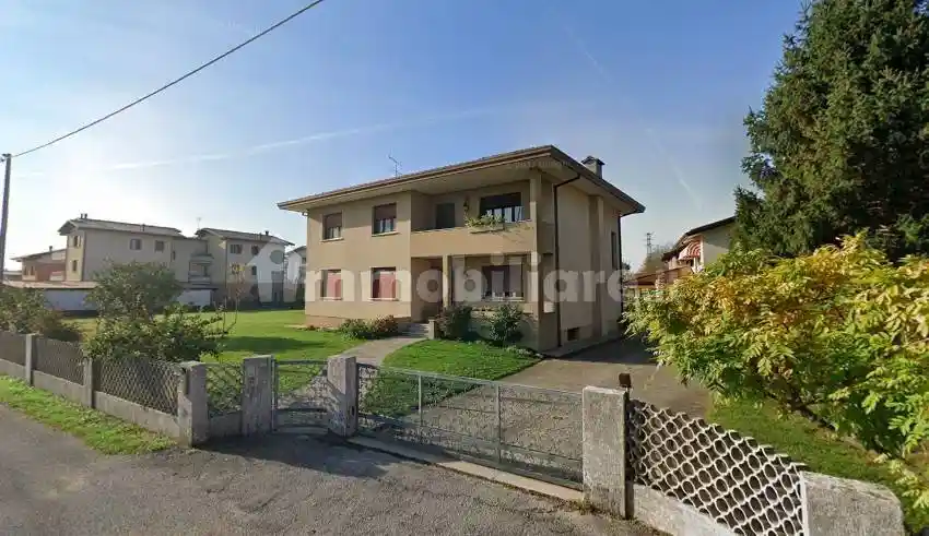 Villa in vendita a Fiume Veneto