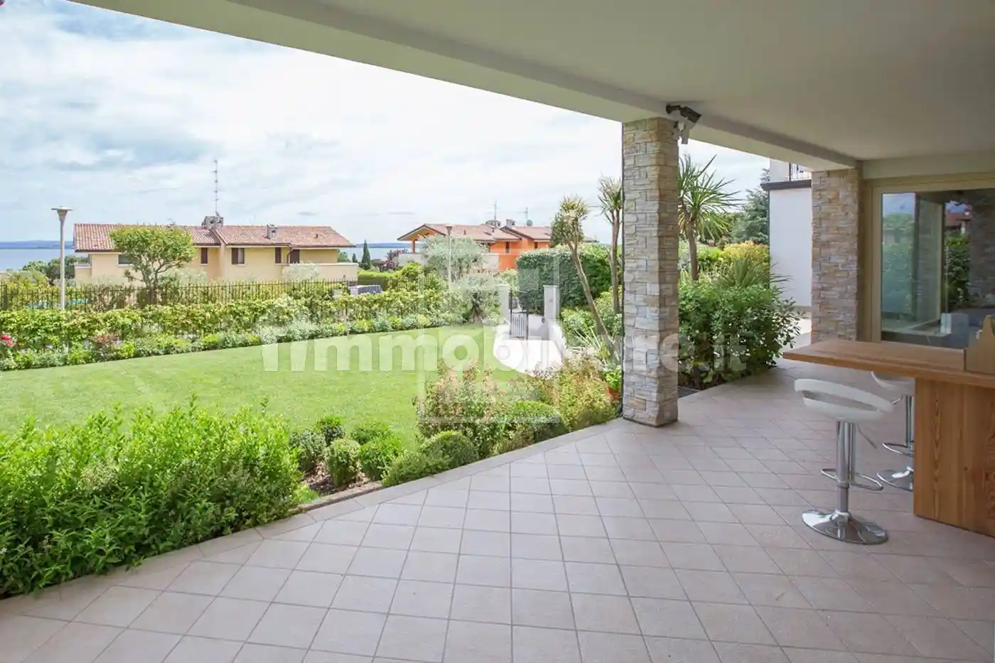 Appartamento in vendita a Padenghe sul Garda