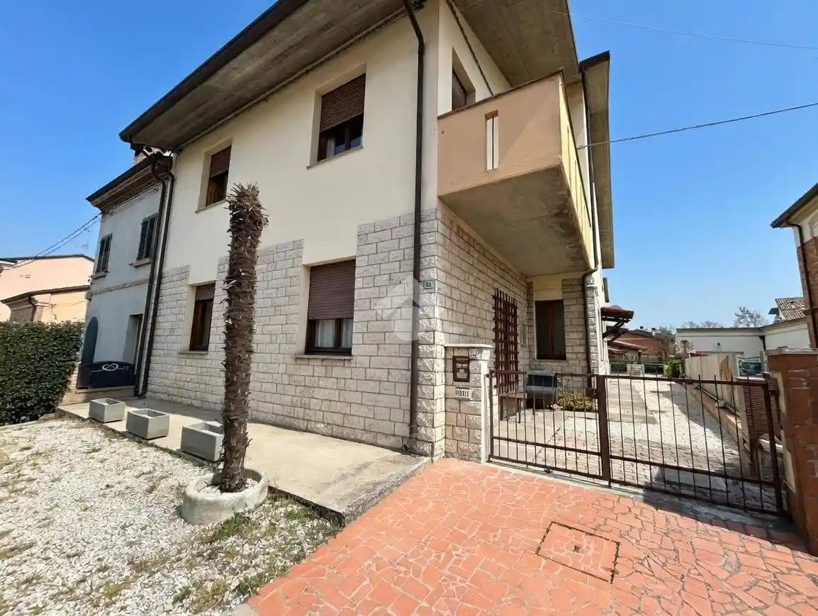 Appartamento in vendita a Ravenna