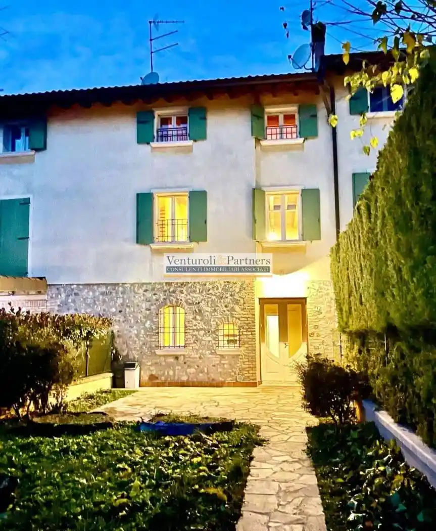 Villetta a schiera in vendita a Peschiera del Garda