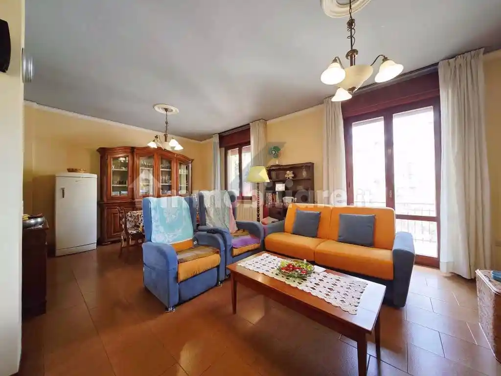 Casa indipendente in vendita a Forlì