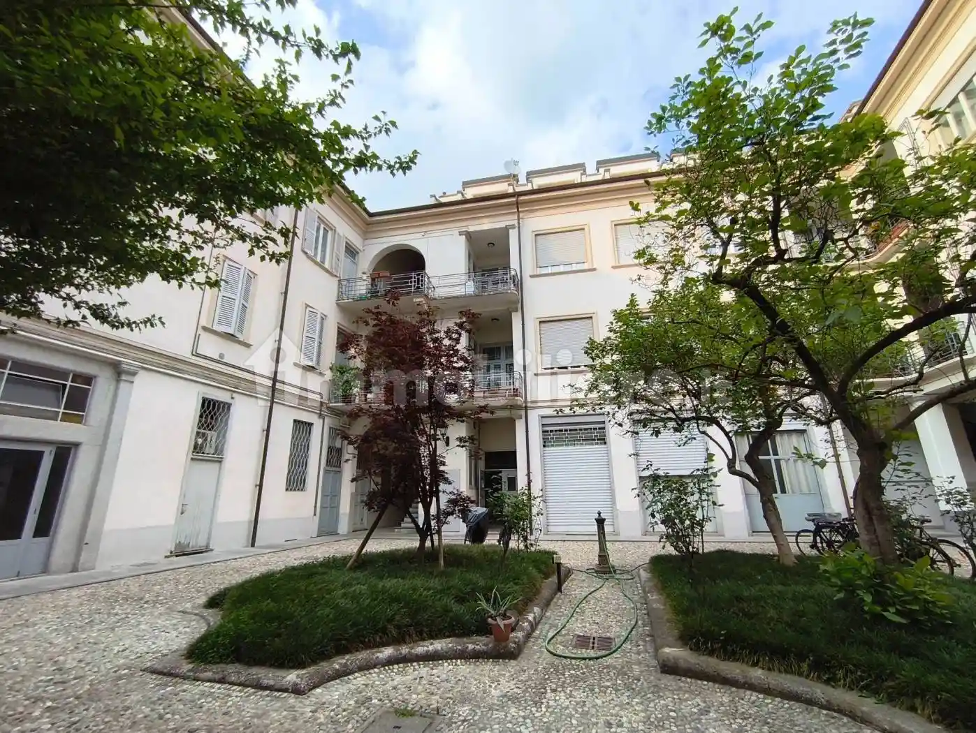 Appartamento in affitto a Monza