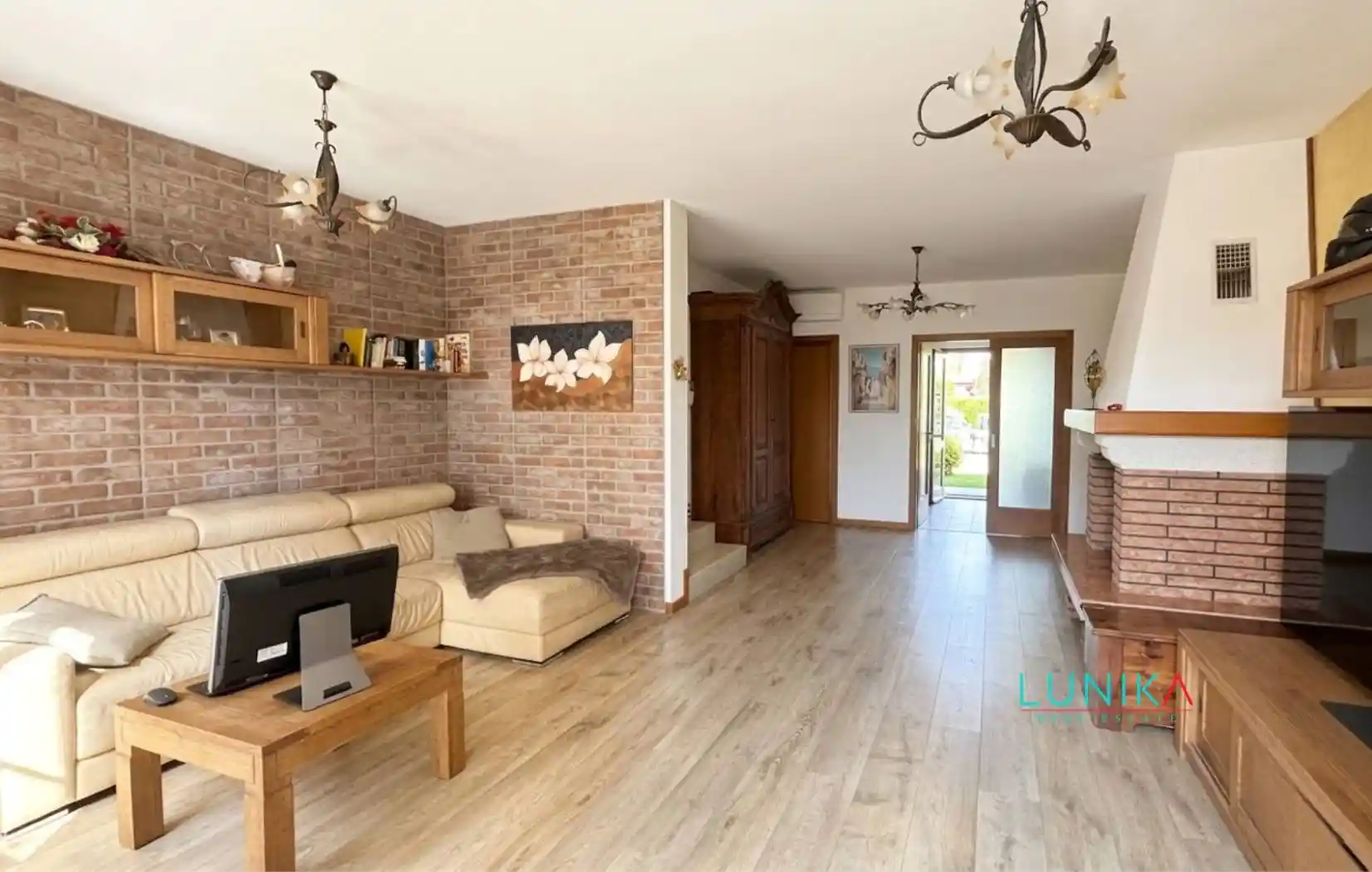 Villa in vendita a Giavera del Montello
