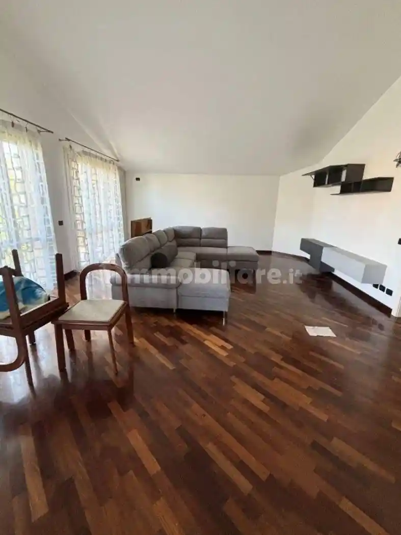 Appartamento in affitto a Modena