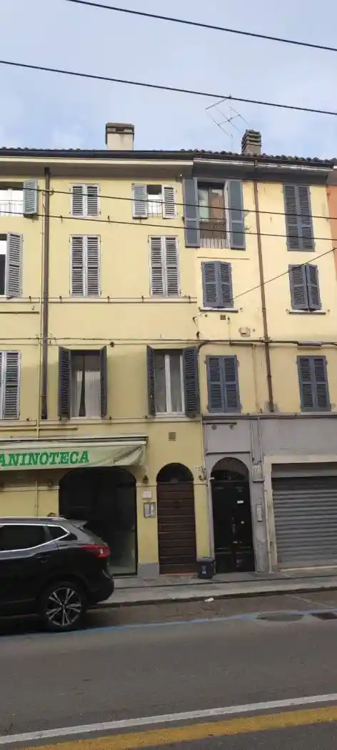 Appartamento in vendita a Parma