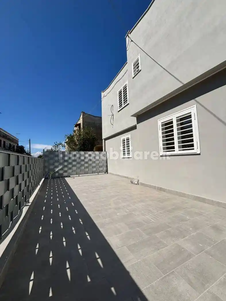 Appartamento in vendita a Castel Volturno