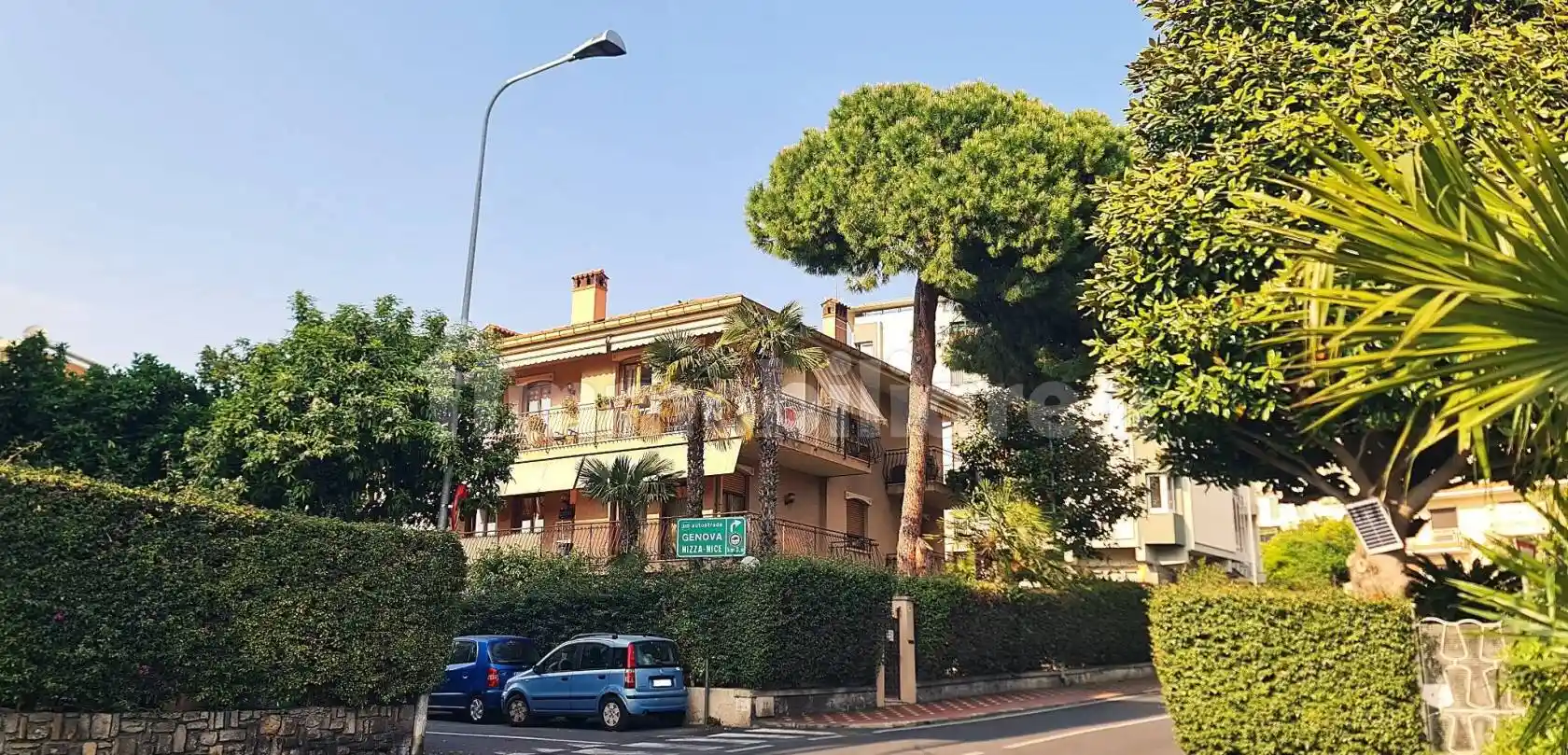 Appartamento in vendita a Bordighera