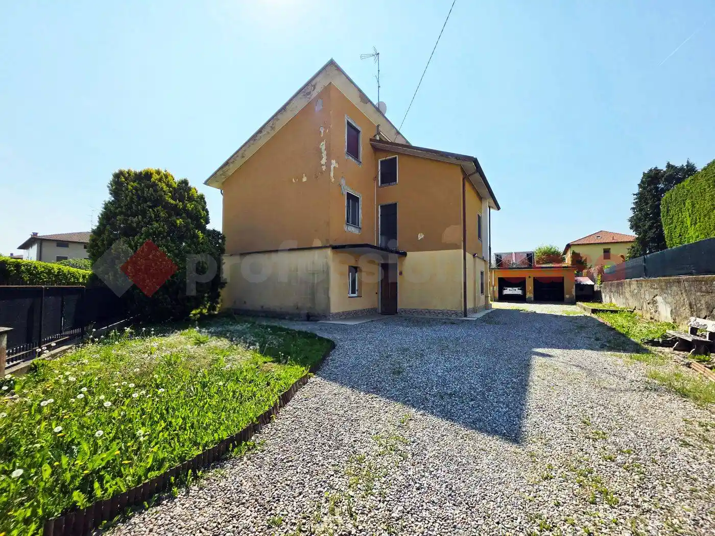 Appartamento in vendita a Cadorago