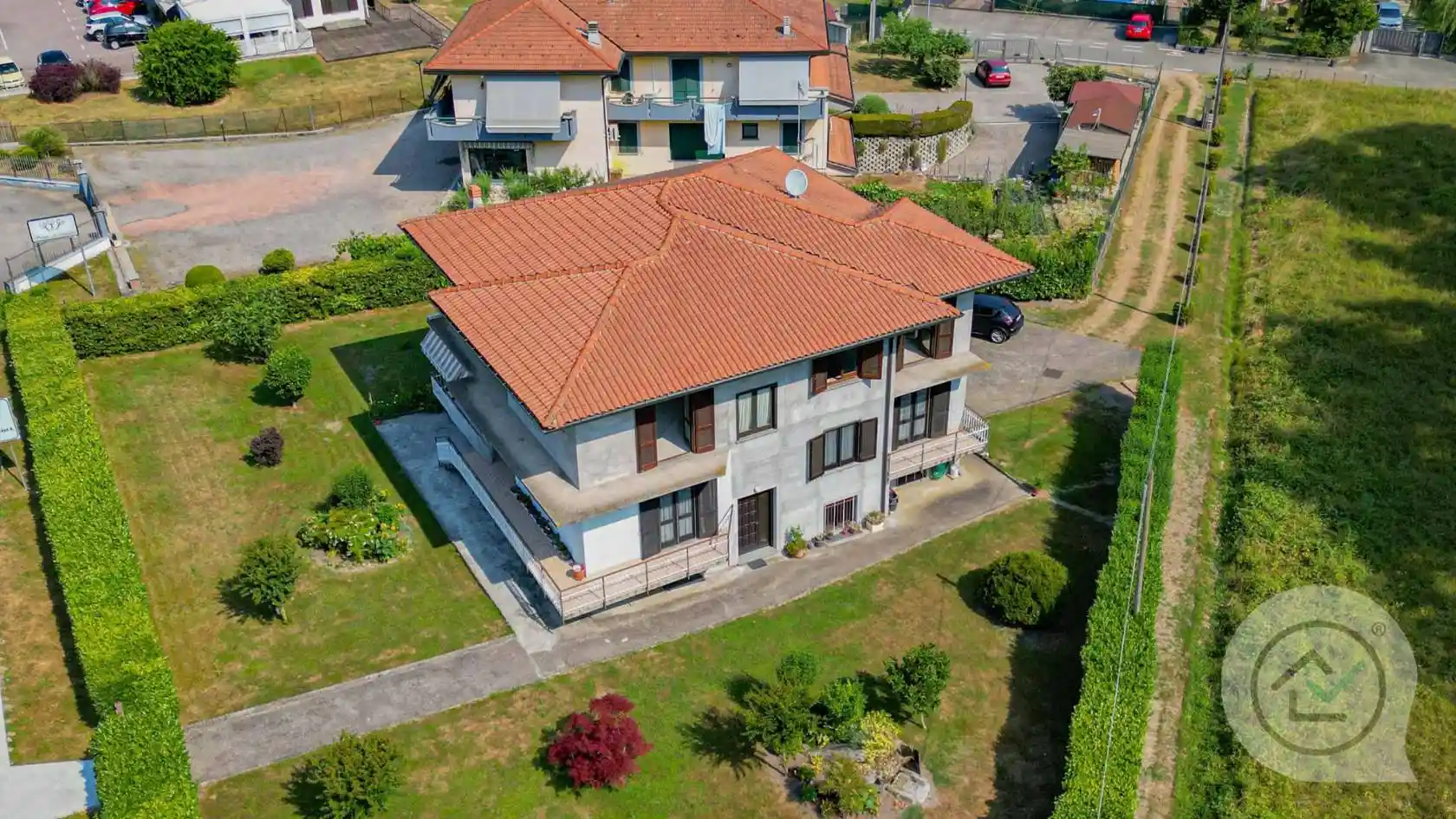 Villa in vendita a Cazzago Brabbia