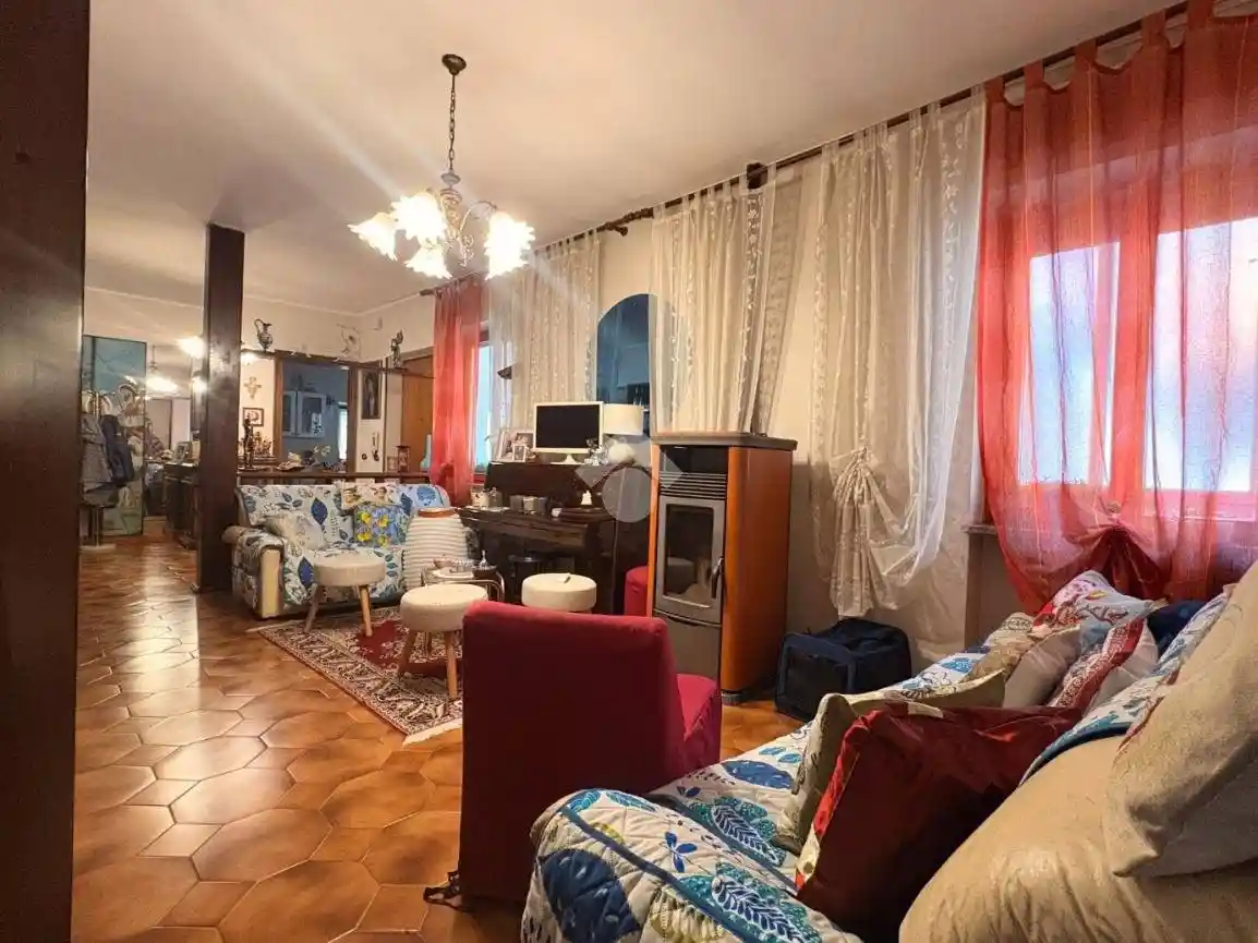 Appartamento in vendita a Asti