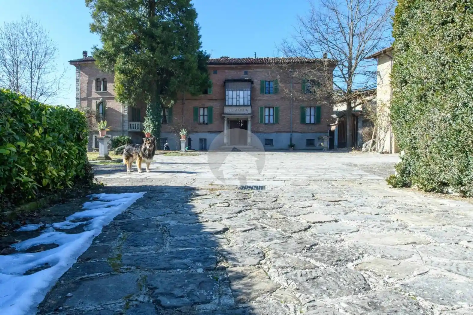 Villa in vendita a Vetto