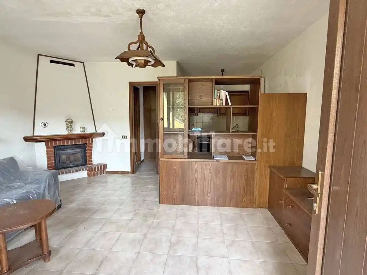 Appartamento in vendita a Ferriere