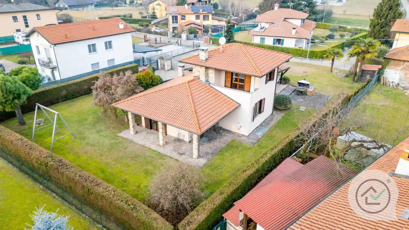 Villa - foto 2