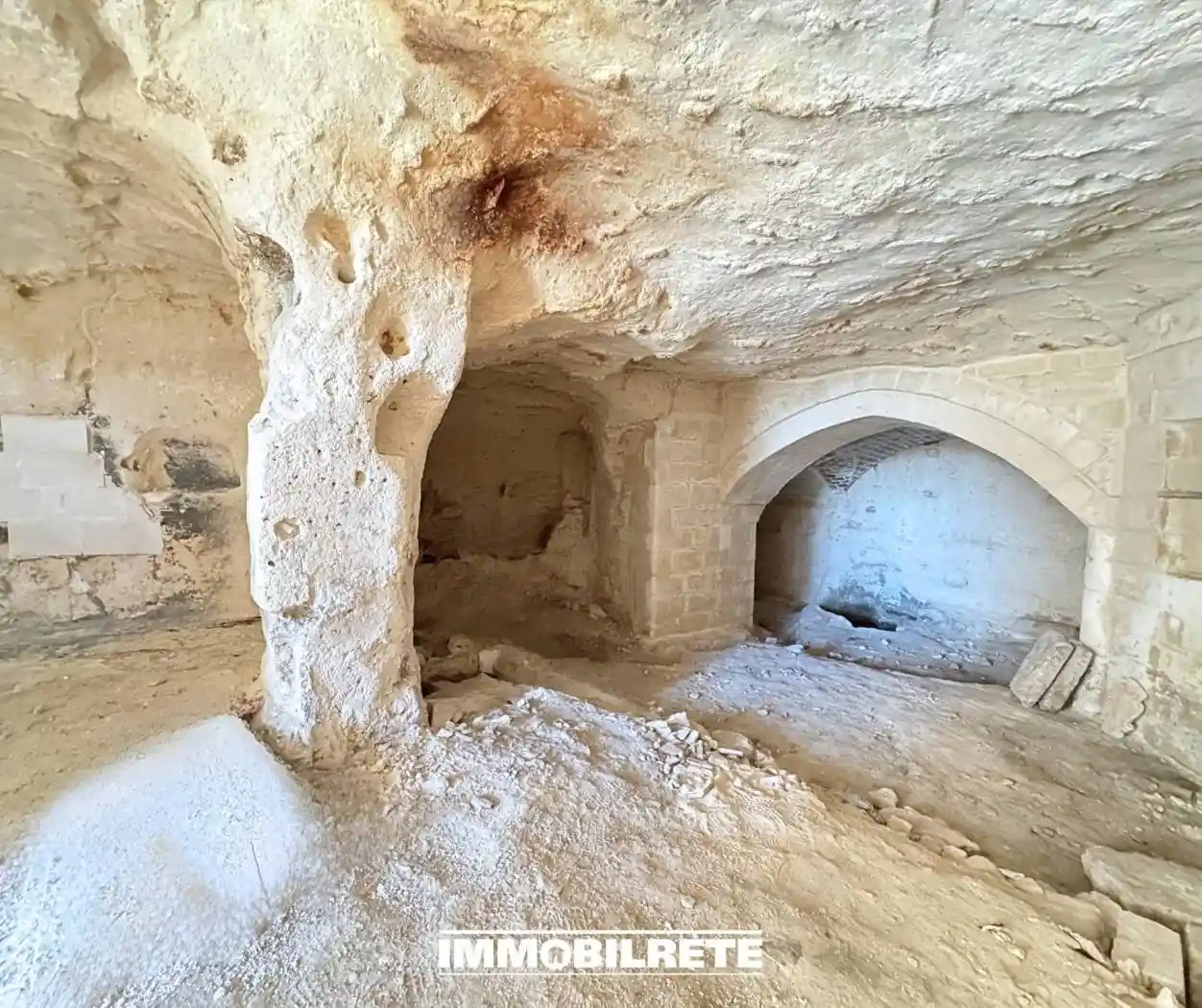 Rustico - Casale in vendita a Matera