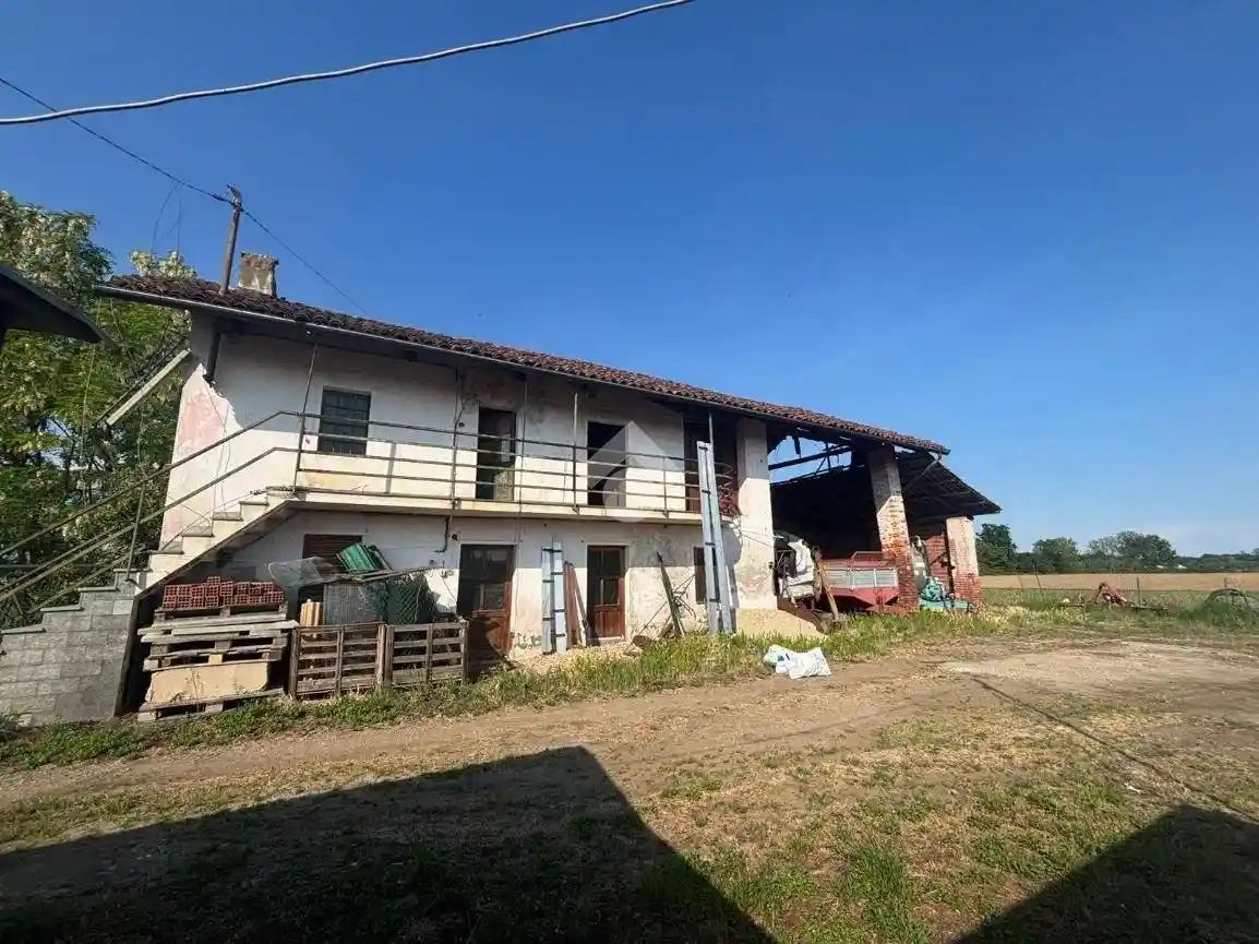Casa indipendente in vendita a None