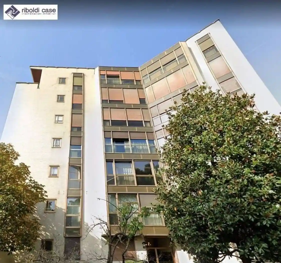 Appartamento in vendita a Monza