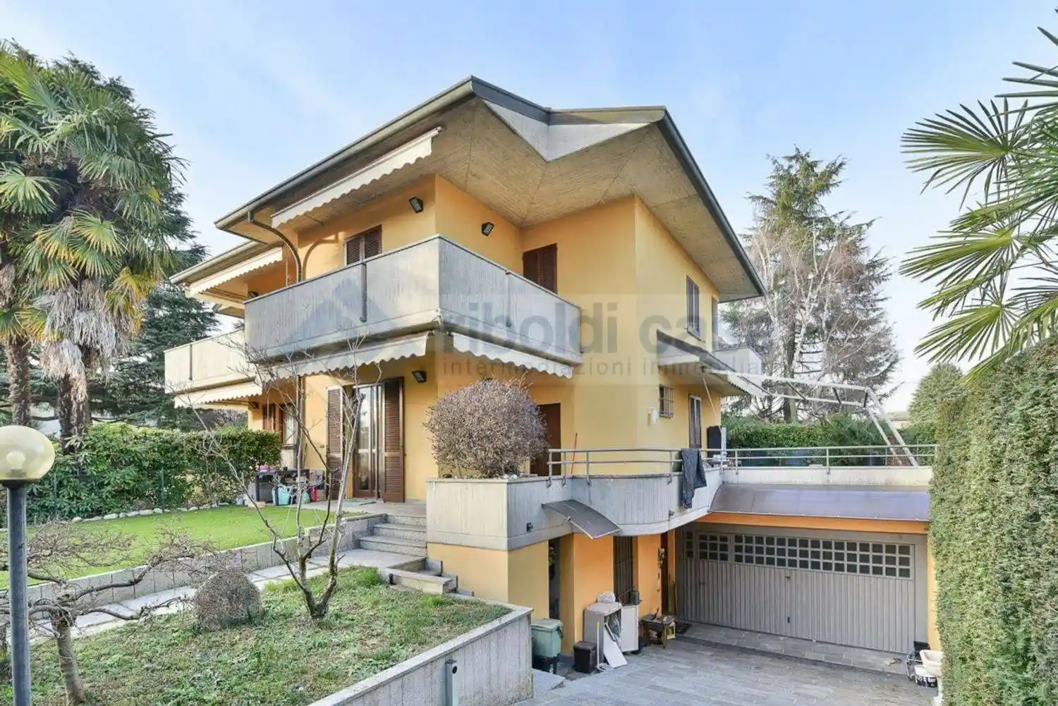 Villa in vendita a Mariano Comense