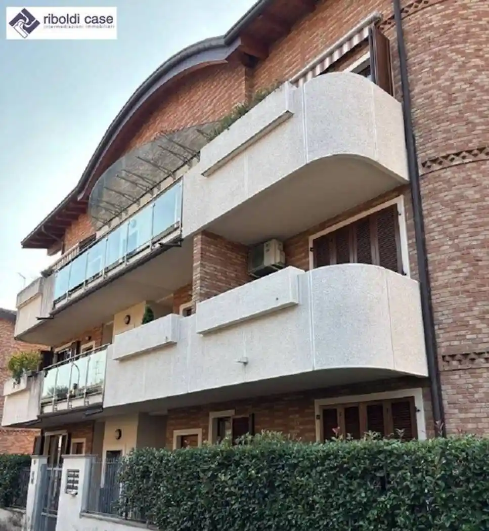Appartamento in vendita a Seregno