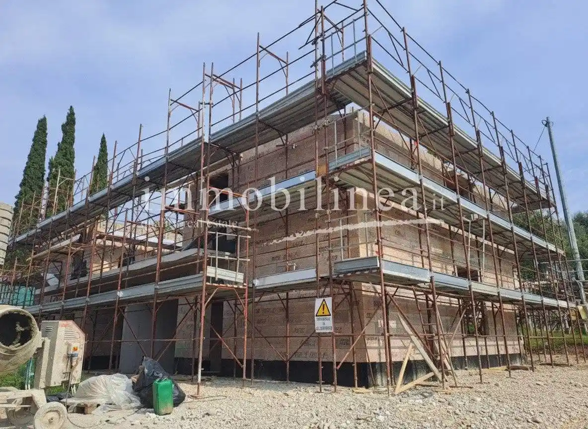 Villa in vendita a Affi