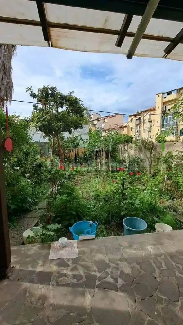 Appartamento in vendita a Livorno
