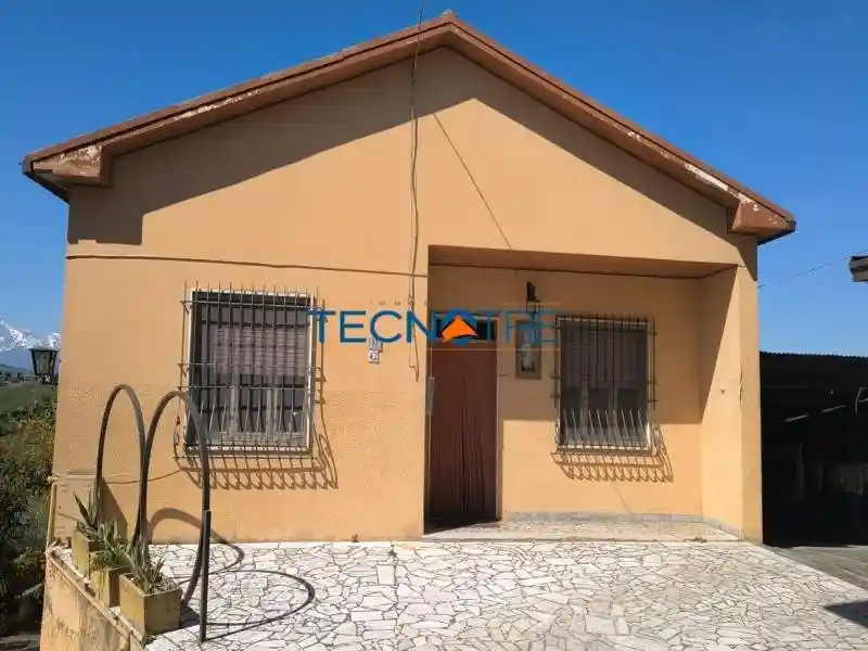 Villa in vendita a Mosciano Sant'Angelo