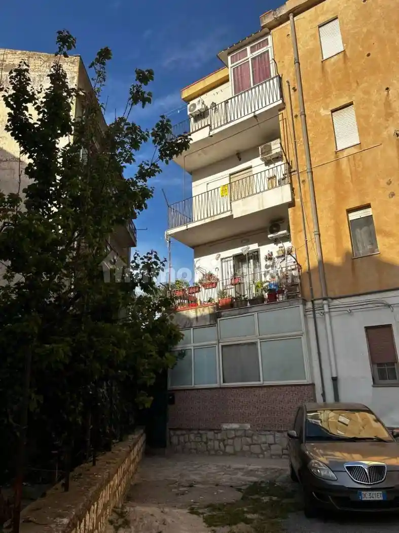 Appartamento in vendita a Partinico